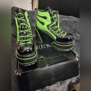 Current Mood Hijacked Chunky Platform boots